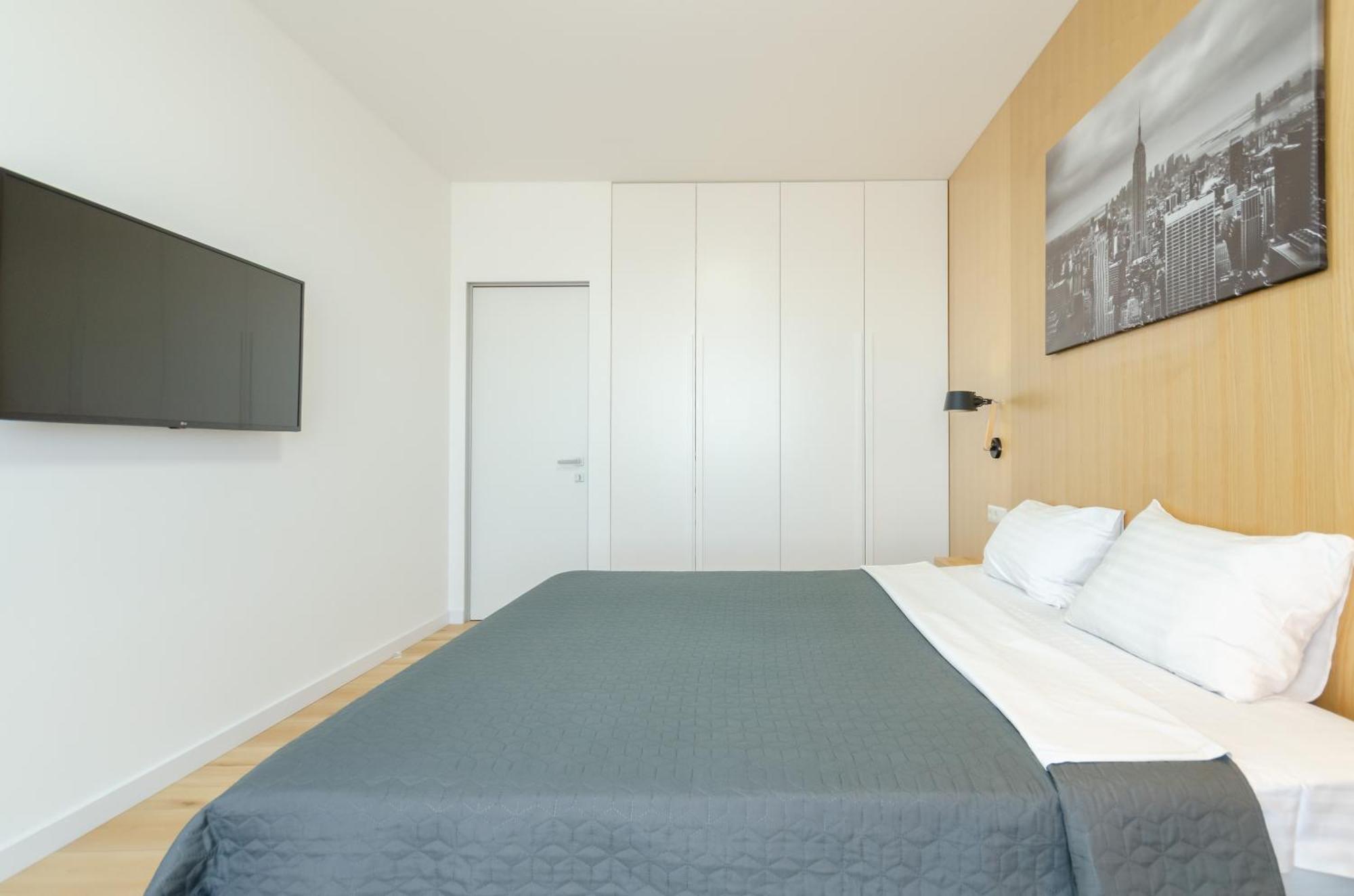 Petrovdom 205-206 Panoramic City View Apartments At Rc Kvartet, Central Railway Station Kiev Luaran gambar
