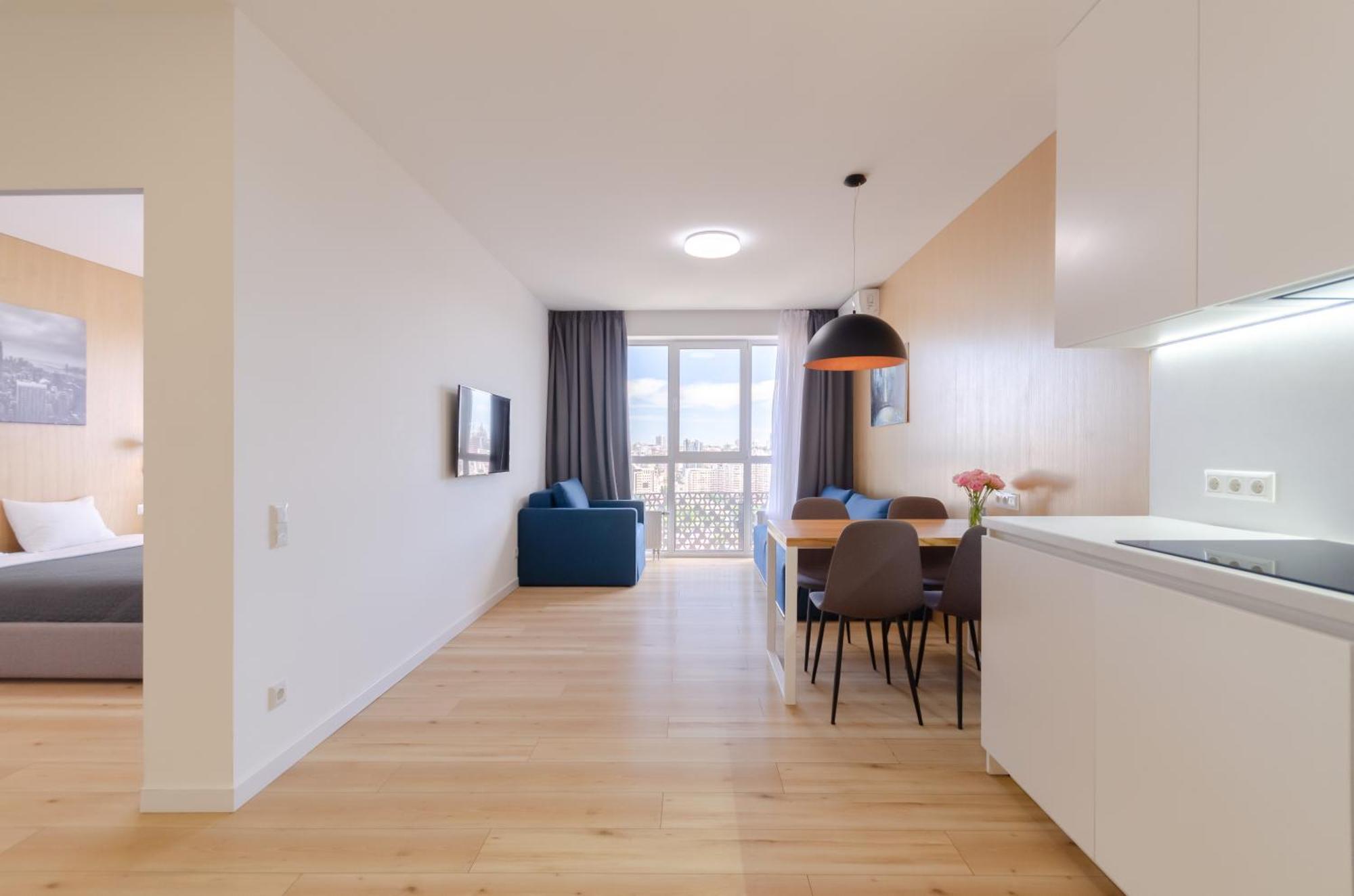 Petrovdom 205-206 Panoramic City View Apartments At Rc Kvartet, Central Railway Station Kiev Luaran gambar