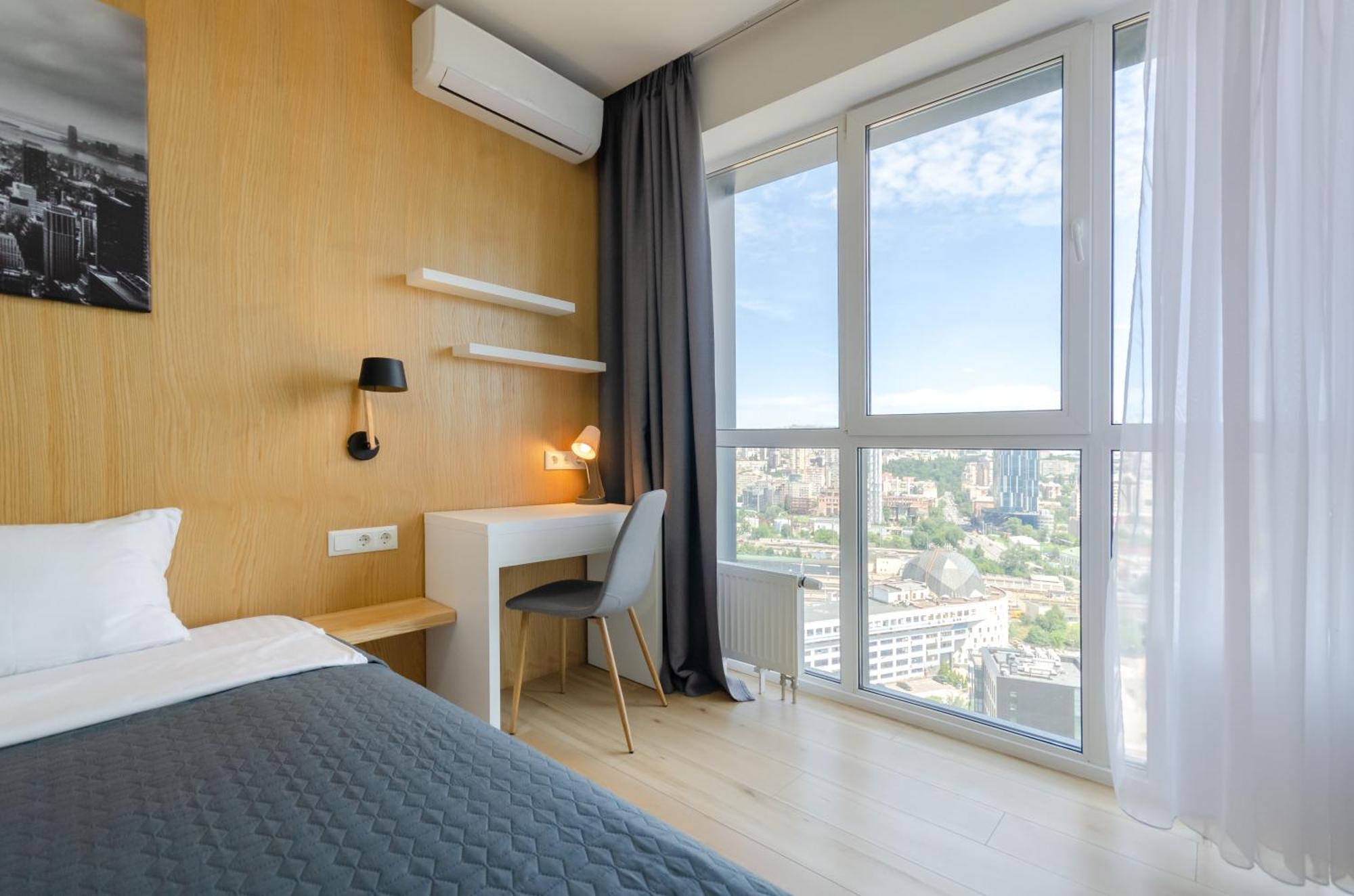 Petrovdom 205-206 Panoramic City View Apartments At Rc Kvartet, Central Railway Station Kiev Luaran gambar