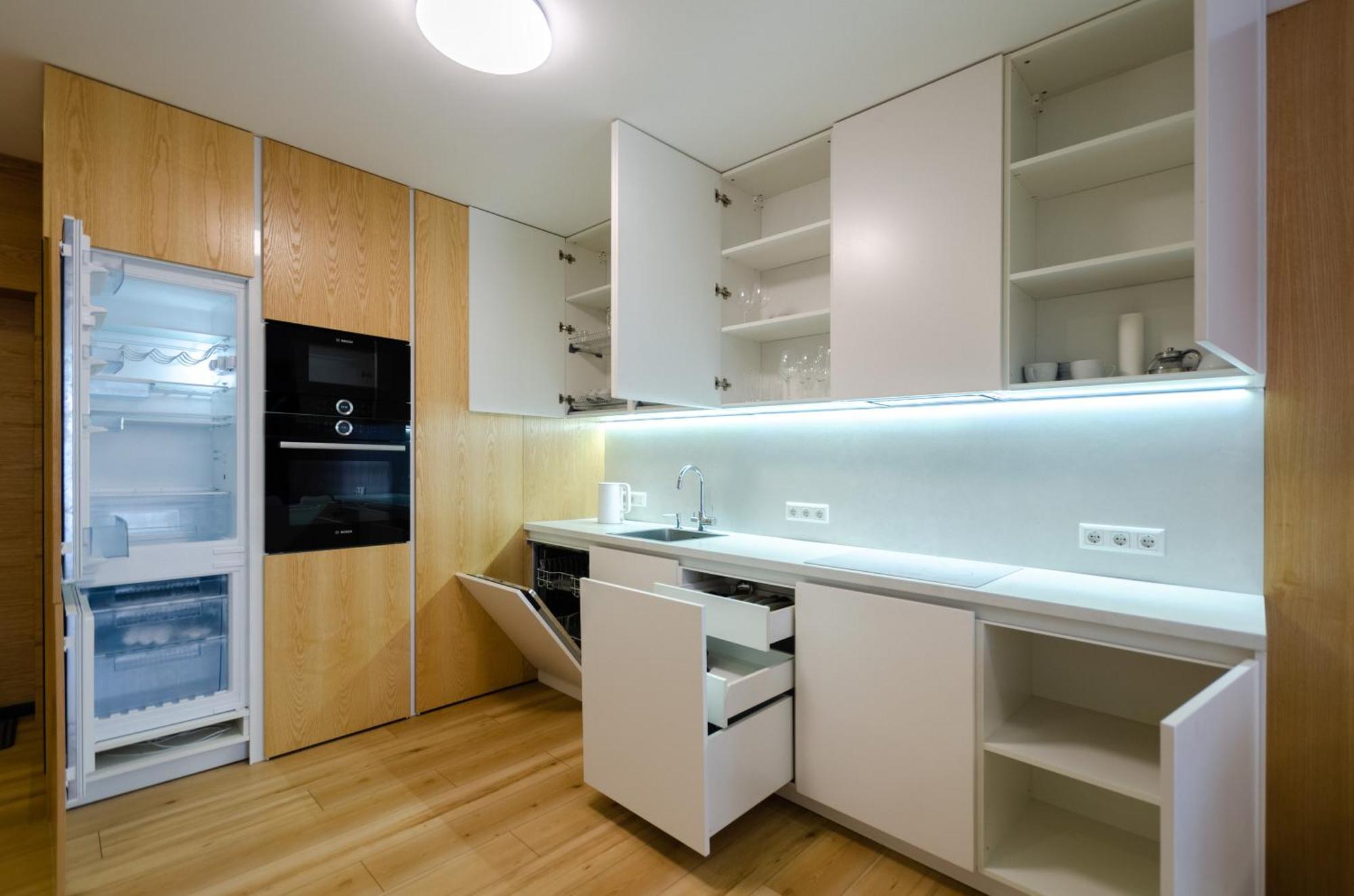 Petrovdom 205-206 Panoramic City View Apartments At Rc Kvartet, Central Railway Station Kiev Luaran gambar